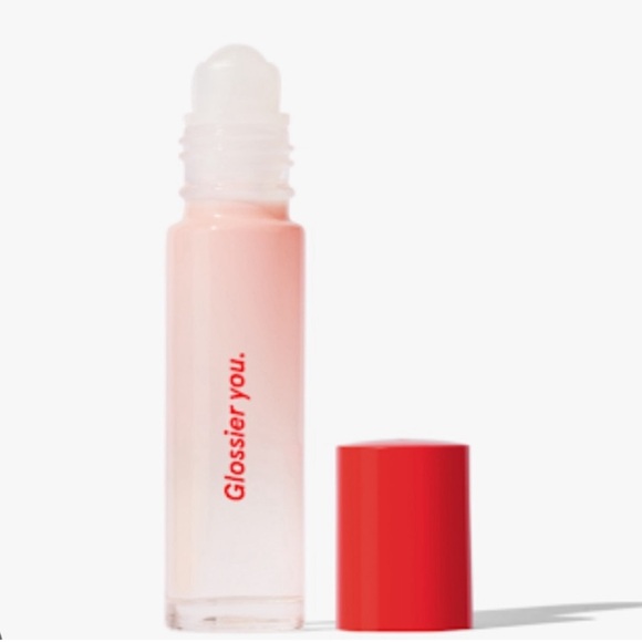 COPY - COPY - Glossier You Roller ball Travel size parfum! - Picture 3 of 3